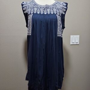 Forever 21 Navy and White Embroidered Blouse